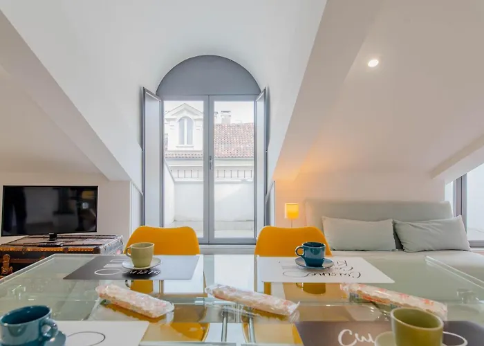 Centro, 2 Bagni, 2 Camere: La Casa Sui Tetti Lejlighed
