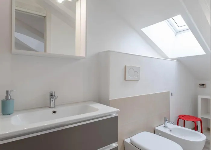 Centro, 2 Bagni, 2 Camere: La Casa Sui Tetti *