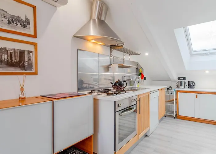 Centro, 2 Bagni, 2 Camere: La Casa Sui Tetti Apartmán *