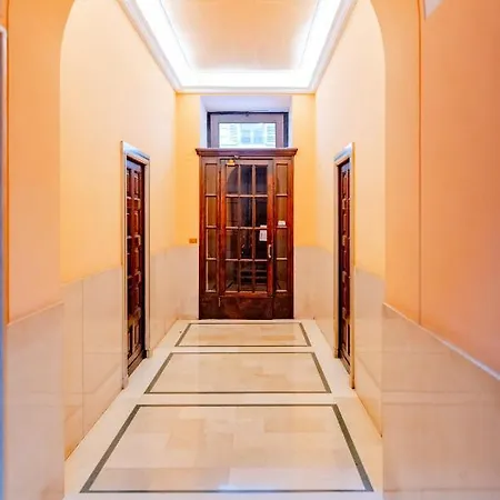 Centro, 2 Bagni, 2 Camere: La Casa Sui Tetti Apartmán Turín